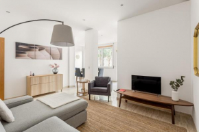JOIVY Central & spacious apt in Porto